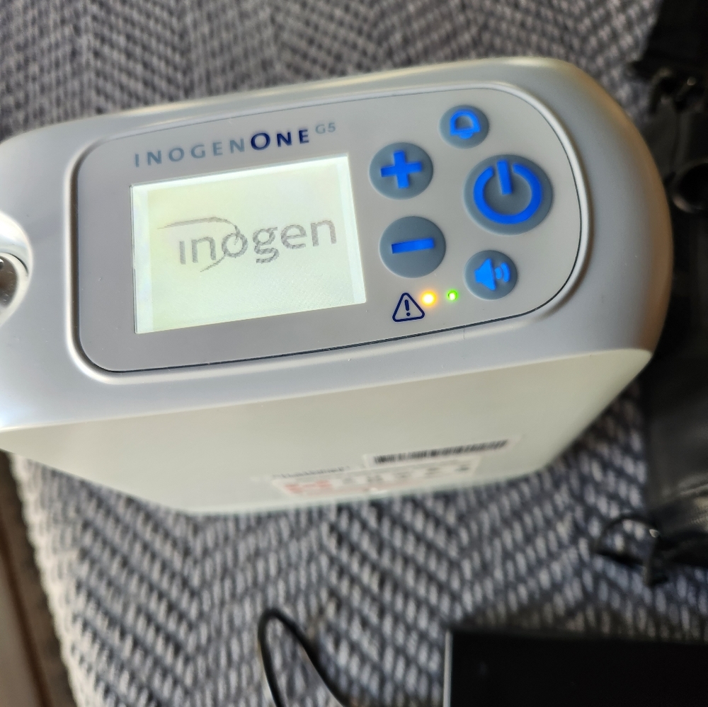 Inogen G5 Portable oxygen concentrator